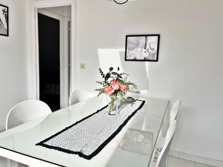 Bonito Atico En Primera Linea De Playa Con Piscina Lejlighed *